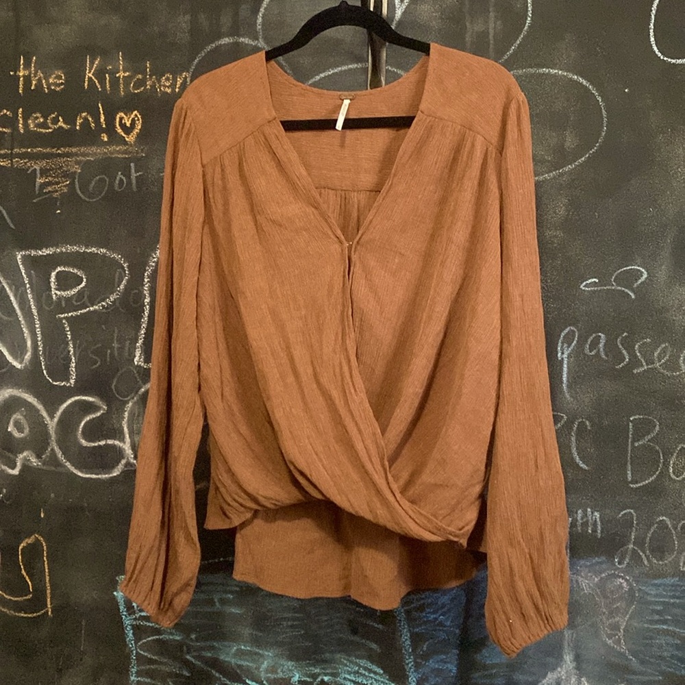 Free people long sleeve top size small